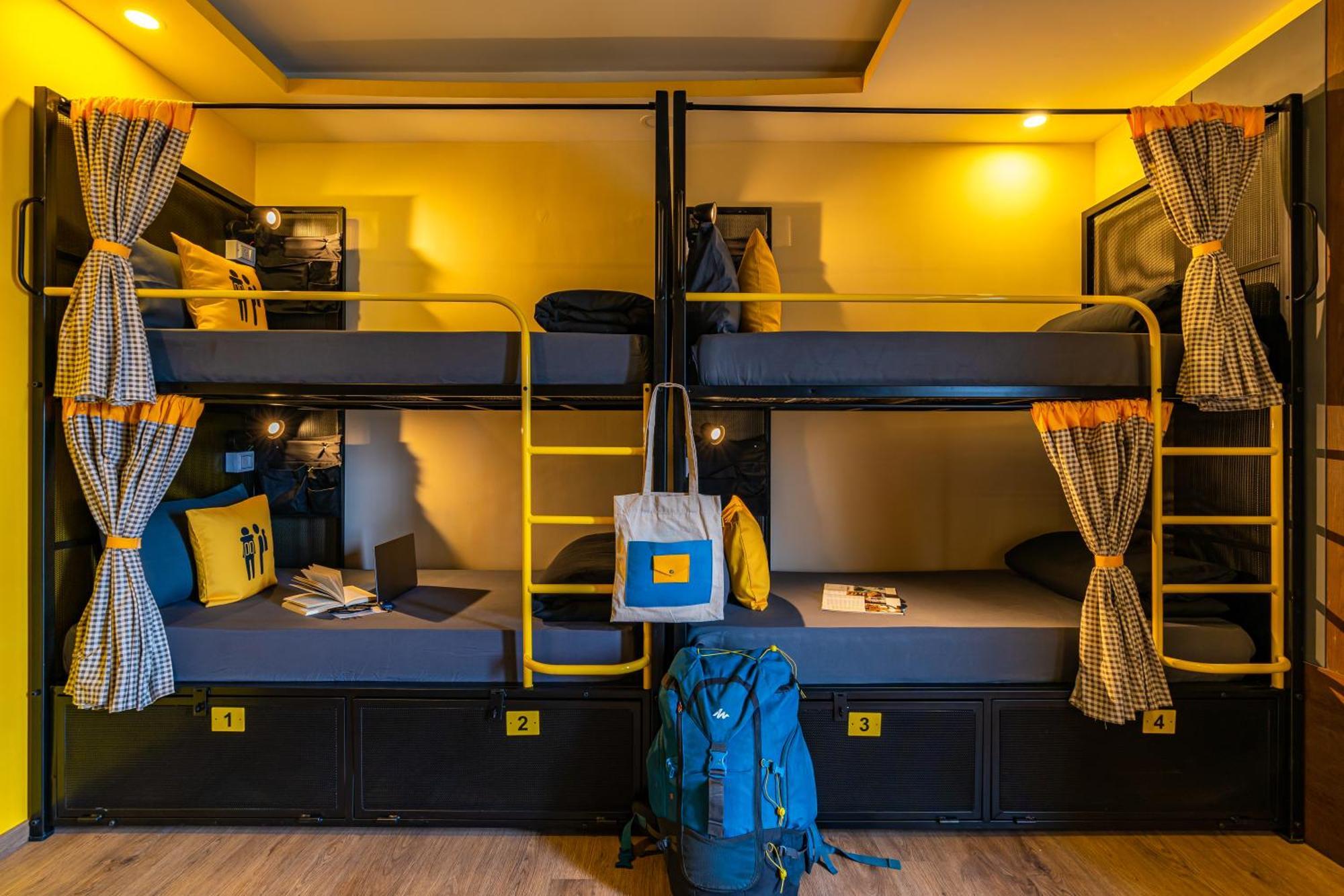 The Hosteller Bangalore, Brigade Road Bilik gambar