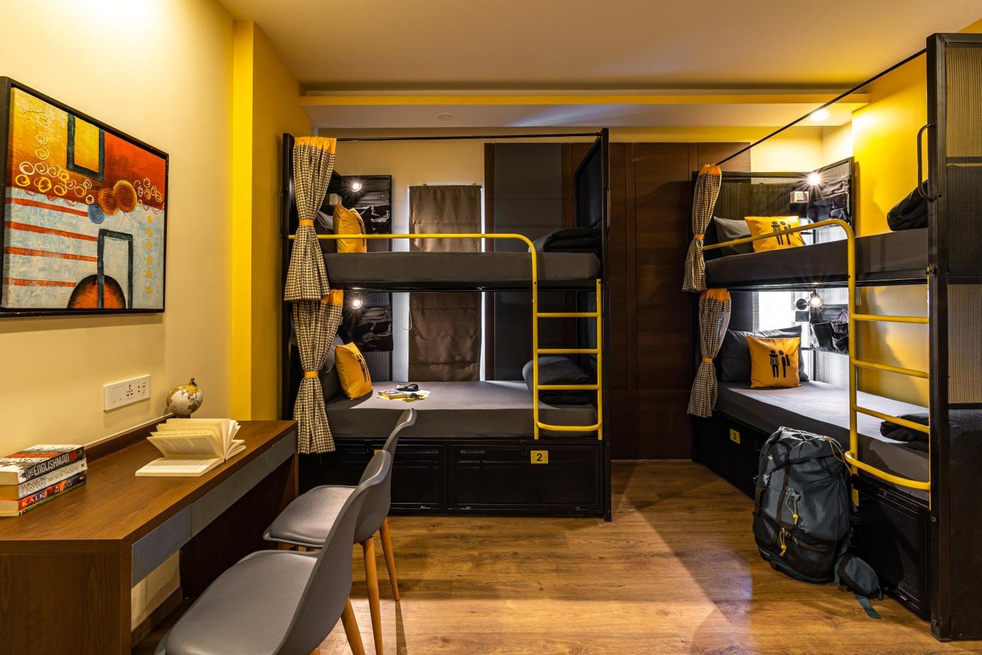 The Hosteller Bangalore, Brigade Road Bilik gambar