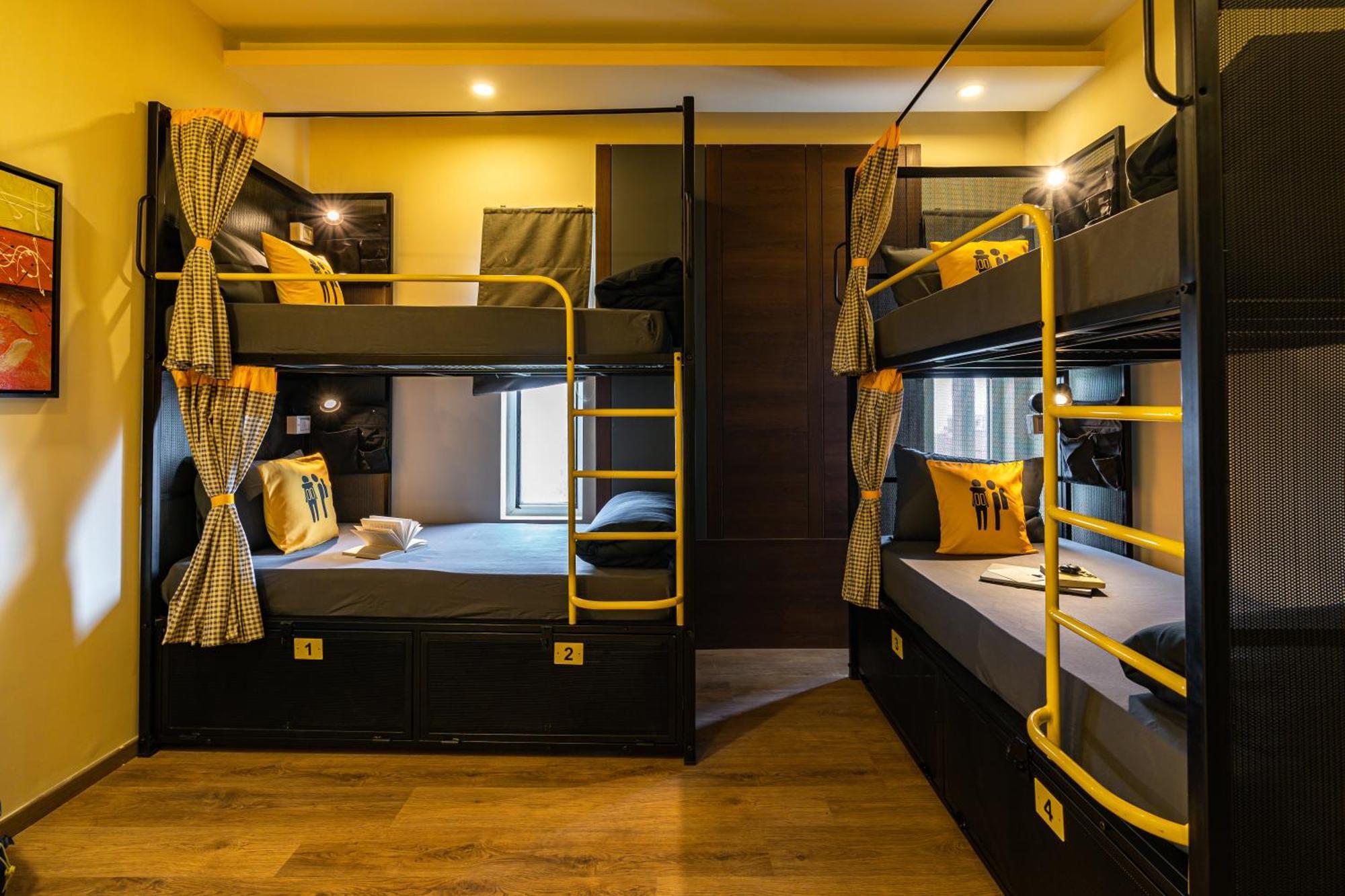 The Hosteller Bangalore, Brigade Road Bilik gambar