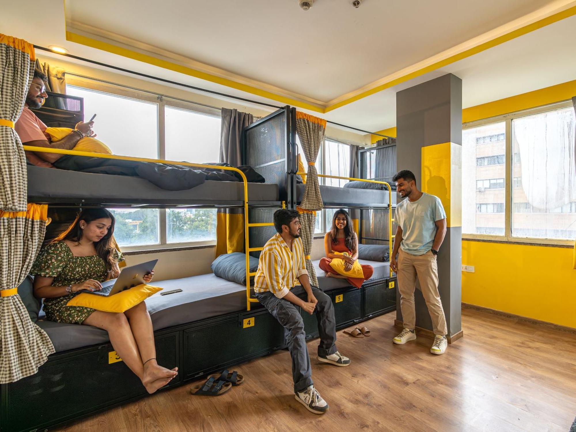The Hosteller Bangalore, Brigade Road Luaran gambar