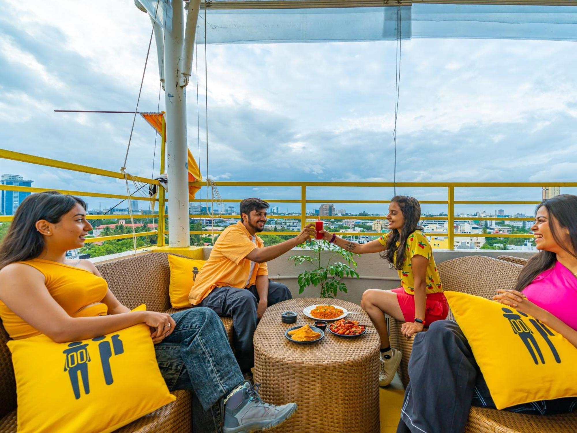 The Hosteller Bangalore, Brigade Road Luaran gambar